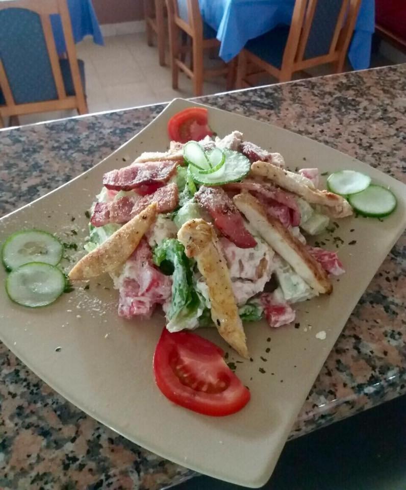 Restaurant & Apartments Jug Сутоморе Екстер'єр фото